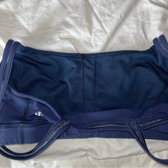 Navy blue lululemon athletica sports bra - Picture 4 of 6